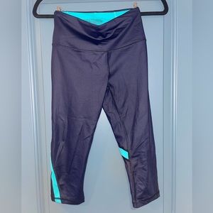 Victoria’s Secret Sport leggings